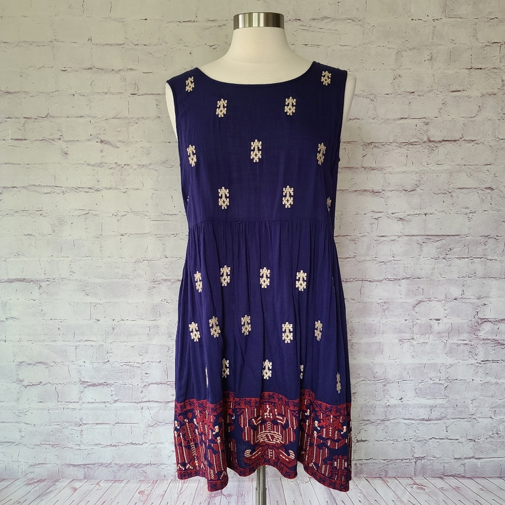 NWT Stitch Fix THML Ericka Crepe Embroidered Sleeveless Dress Medium